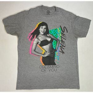Selena Dreaming Of You Graphic T-shirt Women Medium Gray Short Sleeve Music